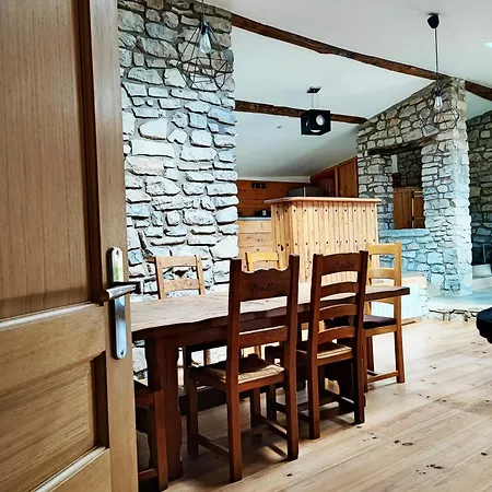 La Bergerie De Corconne